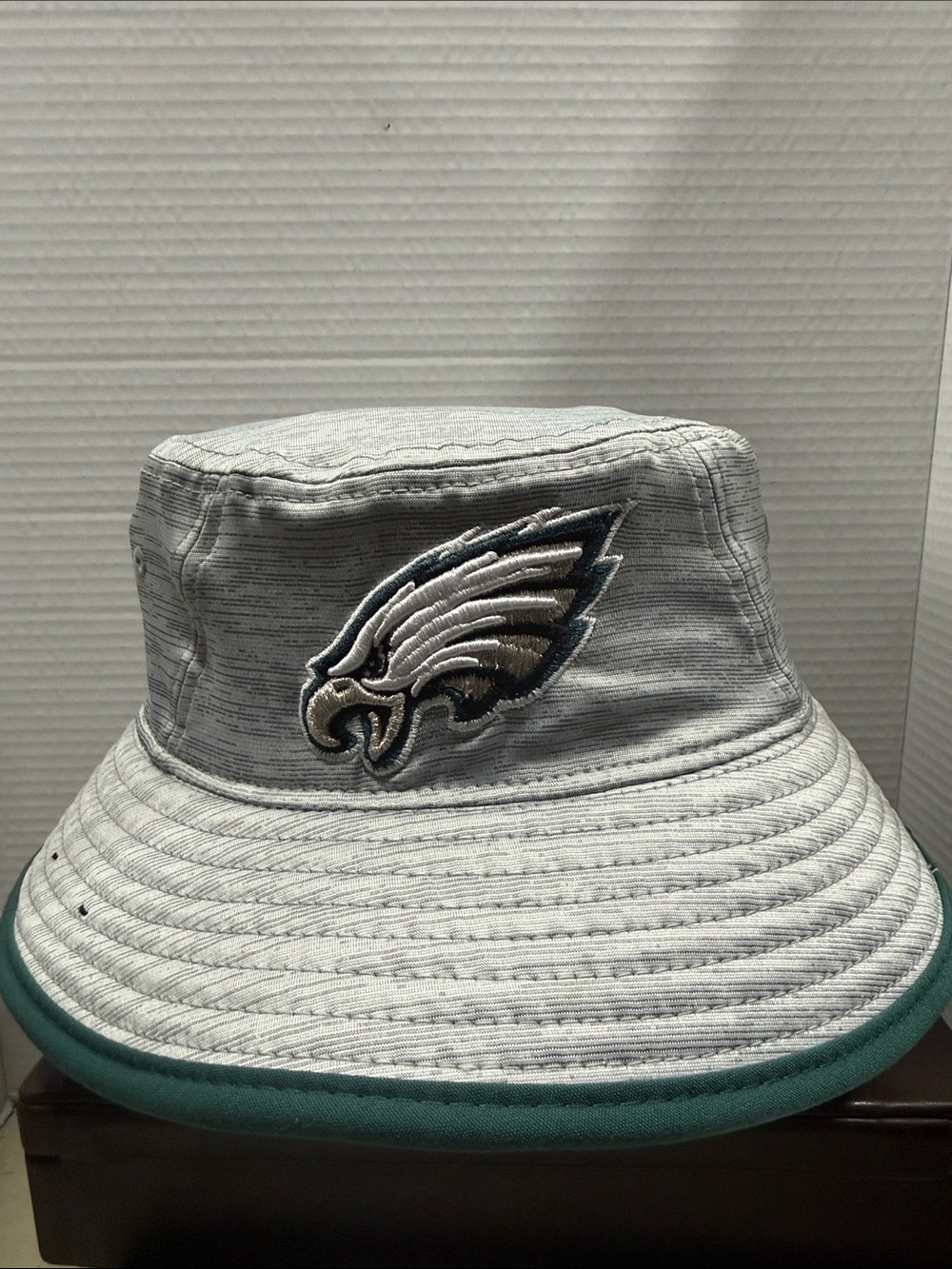Men's New Era Gray Philadelphia Eagles Game Bucket Hat